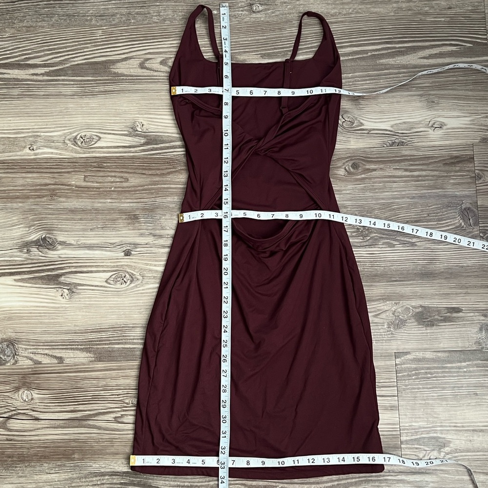 Alphalete Allure Dress Square Neck Open Twisted Back in Wine - Picture 7 of 7